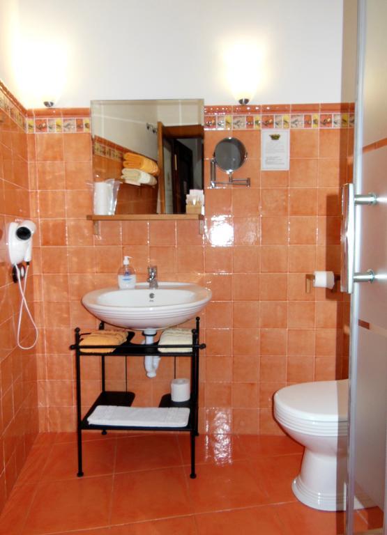 טברנס Casa Rural Jardin Del Desierto מראה חיצוני תמונה